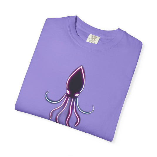 Squid Graphic T-Shirt — Neon Octopus Ocean Tee
