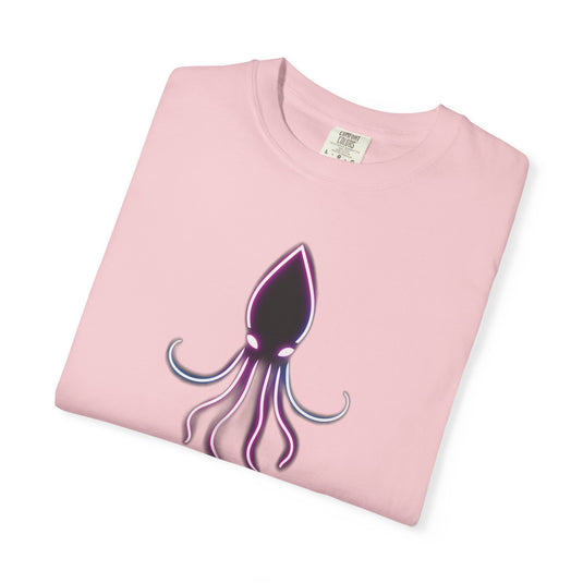 Squid Graphic T-Shirt — Neon Octopus Ocean Tee