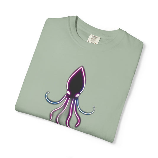 Squid Graphic T-Shirt — Neon Octopus Ocean Tee