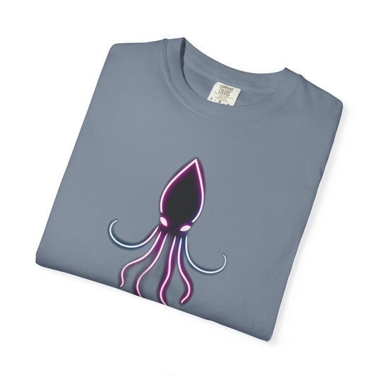 Squid Graphic T-Shirt — Neon Octopus Ocean Tee